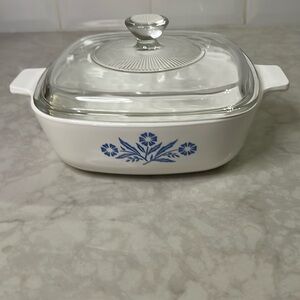 Vintage Blue Cornflower Corning Ware 1 quart Casserole Dish with Pyrex lid